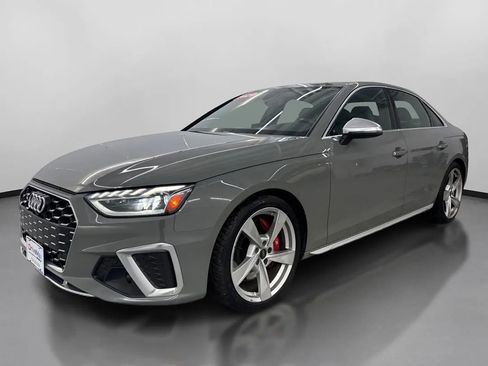 Used 2021 Audi S4 Premium Plus w/ Premium Plus Package image 4