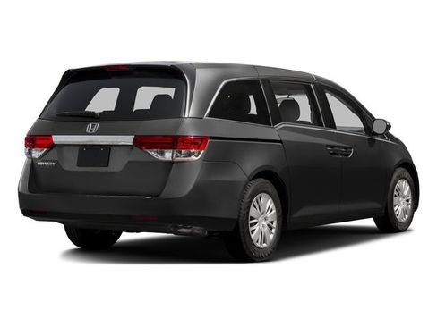 Used 2016 Honda Odyssey LX image 2