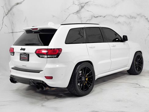 Used 2018 Jeep Grand Cherokee Trackhawk AWD/4WD image 9