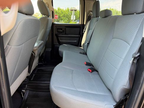 Used 2016 RAM 1500 Express w/ Black Ram 1500 Express Group AWD/4WD image 21