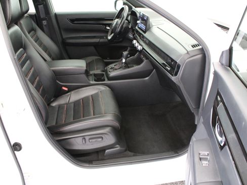 Used 2025 Honda CR-V Sport Touring image 39