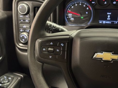 Used 2023 Chevrolet Silverado 1500 Custom image 19