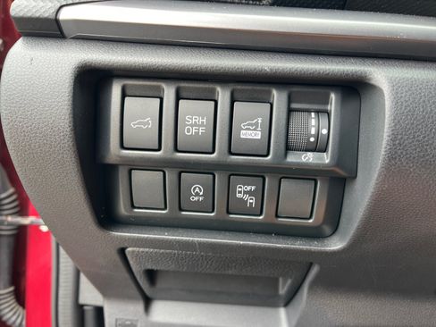 Certified 2024 Subaru Forester Premium AWD/4WD image 21