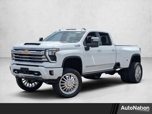 New 2026 Chevrolet Silverado 3500 High Country w/ High Country Premium Package AWD/4WD image 1