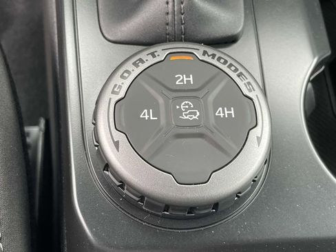 New 2025 Ford Bronco 4-Door image 13