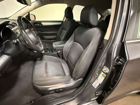 Used 2019 Subaru Legacy 2.5i Premium AWD/4WD image 12