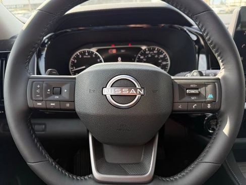 New 2026 Nissan Pathfinder SV image 21