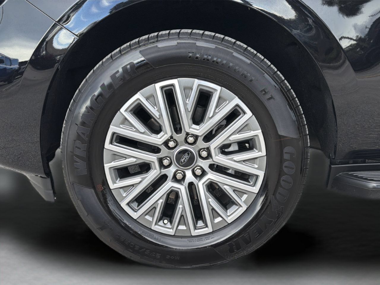 Used 2026 Ford Expedition Max Platinum AWD/4WD image 36