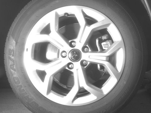 Used 2025 Jeep Compass Latitude image 13