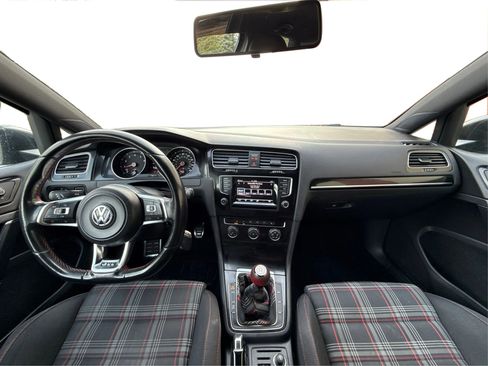 Used 2015 Volkswagen GTI S image 22