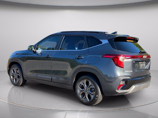 Used 2024 Kia Seltos S FWD image 4