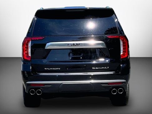 Used 2021 GMC Yukon Denali w/ Denali Premium Package AWD/4WD image 6