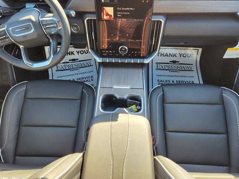 New 2026 GMC Acadia Denali w/ Super Cruise Package image 12