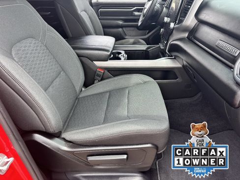 Used 2025 RAM 1500 Big Horn RWD image 12
