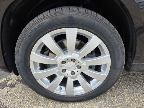 Used 2011 Mercedes-Benz GLK 350 4MATIC image 42
