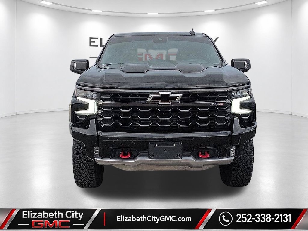 Used 2024 Chevrolet Silverado 1500 ZR2 w/ Technology Package AWD/4WD image 4