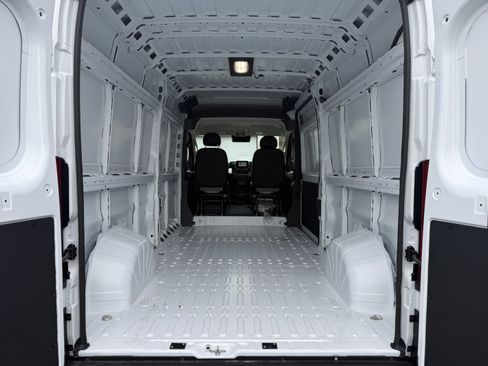 New 2026 RAM ProMaster 2500 w/ Convenience Group image 7