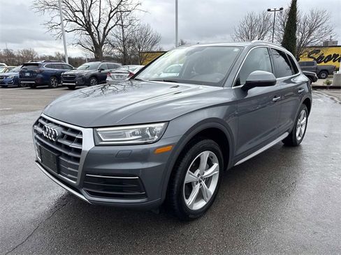 Used 2020 Audi Q5 2.0T Premium w/ Convenience Package image 9