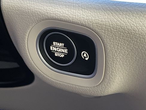 Certified 2025 Mercedes-Benz GLE 350 4MATIC image 29