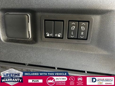 Used 2023 GMC Yukon SLT w/ SLT Luxury Package AWD/4WD image 13