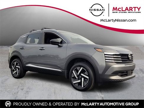 New 2026 Nissan Kicks SV image 1