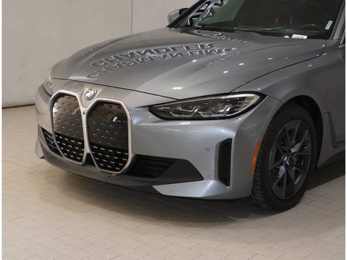 Certified 2024 BMW i4 eDrive35 w/ Premium Package RWD image 2
