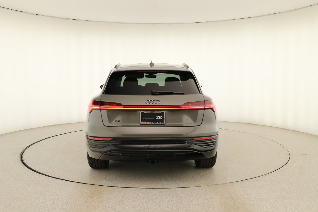Certified 2024 Audi Q8 e-tron Premium AWD/4WD image 5
