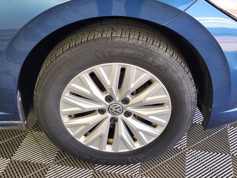 Used 2020 Volkswagen Jetta S w/ Driver Assistance Package FWD image 9