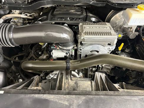Used 2024 RAM 1500 Laramie RWD image 48