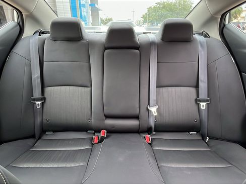 Used 2025 Nissan Altima 2.5 SV FWD image 23