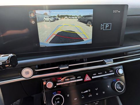 Used 2025 Hyundai Tucson SEL FWD image 19