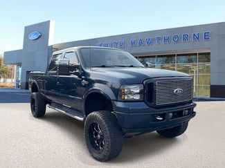 Used 2005 Ford F250 Harley-Davidson AWD/4WD video 1