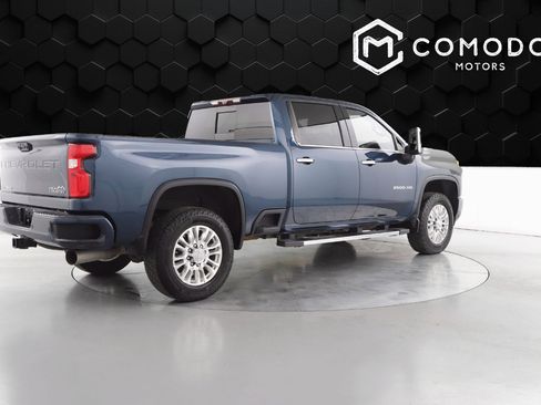 Used 2020 Chevrolet Silverado 2500 High Country w/ Z71 Off-Road Package image 3