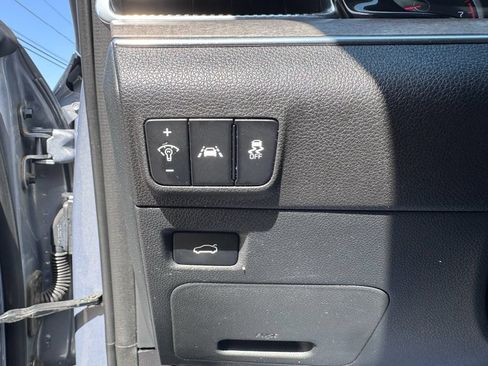 Used 2021 Kia K5 EX FWD image 12