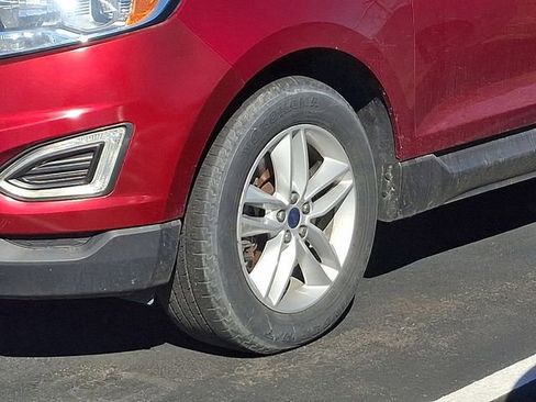 Used 2015 Ford Edge SEL w/ Equipment Group 201A image 4