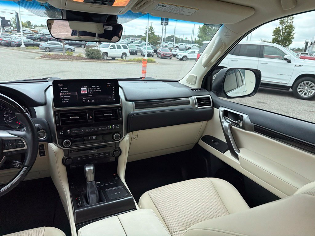 Used 2023 Lexus GX 460 Premium AWD/4WD image 29