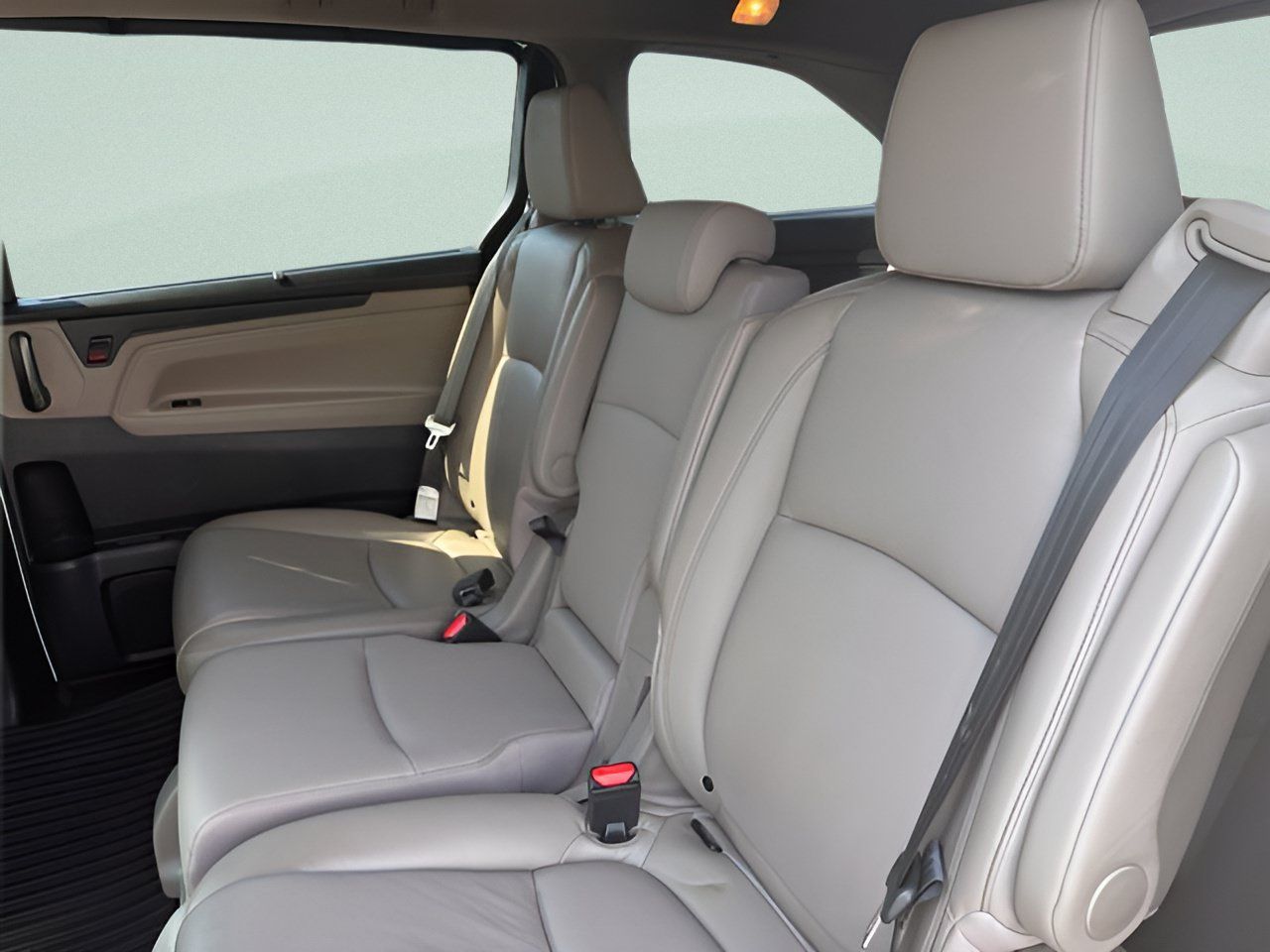 Used 2023 Honda Odyssey Touring image 18