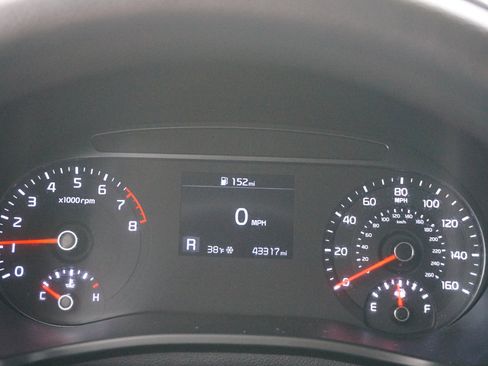 Used 2020 Kia Soul LX image 22