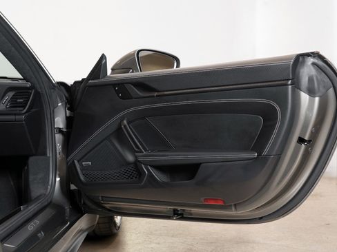 Used 2026 Porsche 911 GT3 image 41