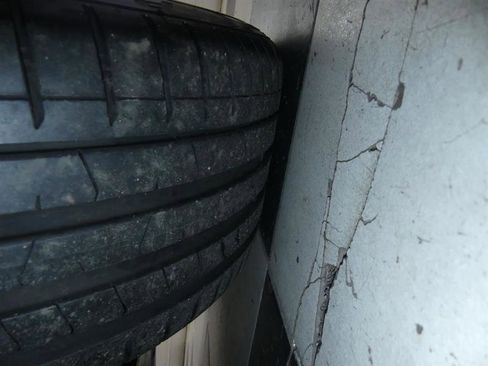 Used 2021 Tesla Model Y Performance image 29