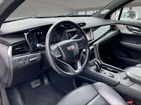 Used 2020 Cadillac XT6 Premium Luxury AWD/4WD image 14