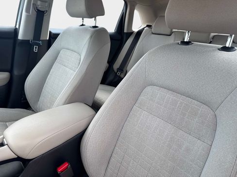 Certified 2025 Honda HR-V LX image 20