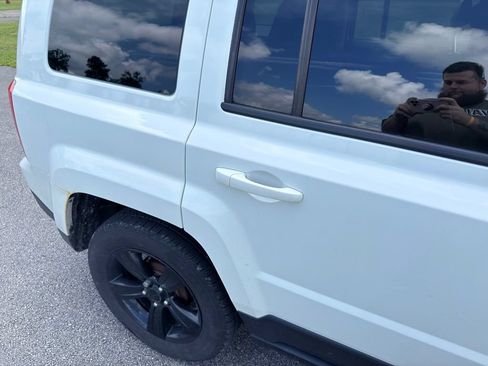 Used 2015 Jeep Patriot Sport w/ Power Value Group FWD image 7