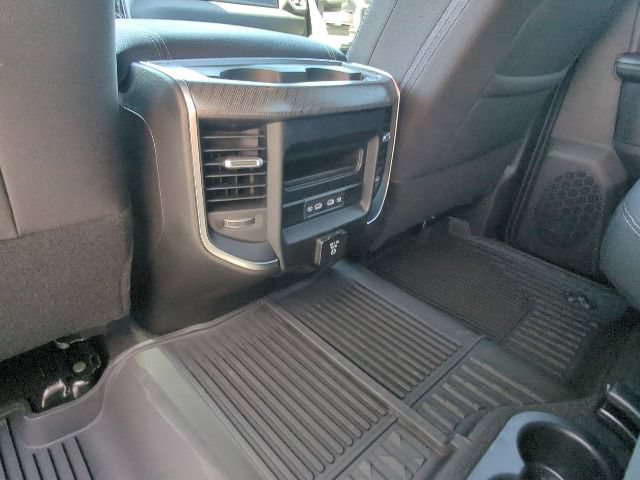 New 2026 RAM 3500 Big Horn AWD/4WD image 28
