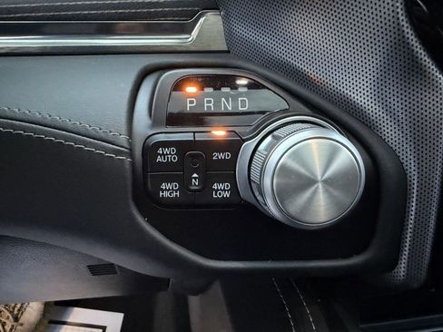 Used 2020 RAM 1500 Limited AWD/4WD image 21