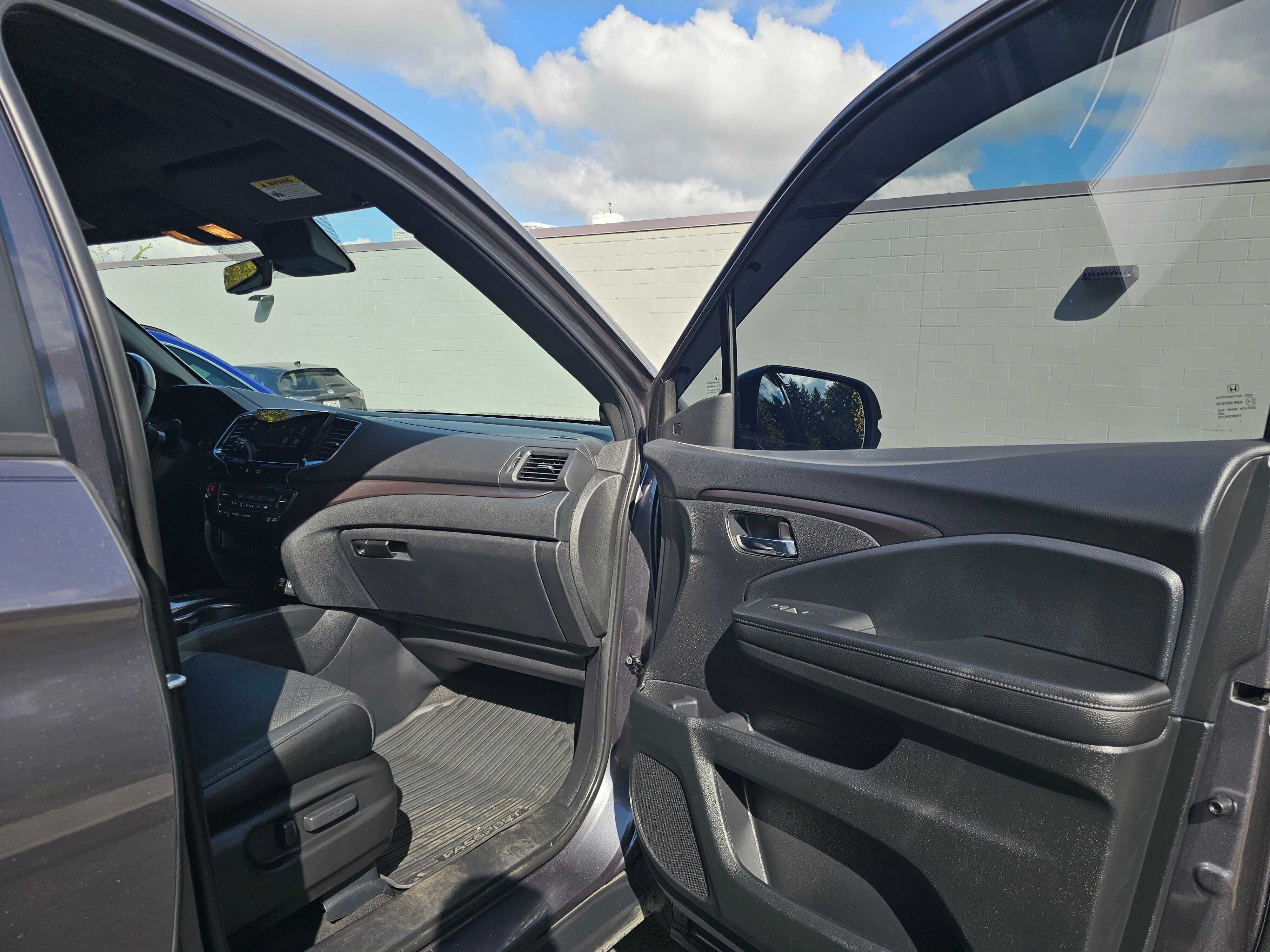 Used 2021 Honda Passport EX-L image 12