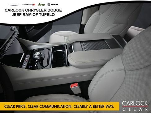 New 2026 Jeep Grand Wagoneer L 4WD image 17