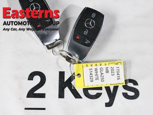 Used 2023 Mercedes-Benz GLA 250 4MATIC w/ Premium Package image 15