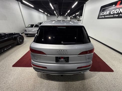 Used 2020 Audi Q7 3.0T Prestige w/ Prestige Package AWD/4WD image 12