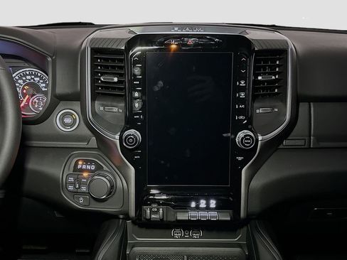 New 2026 RAM 1500 4x4 Crew Cab image 9